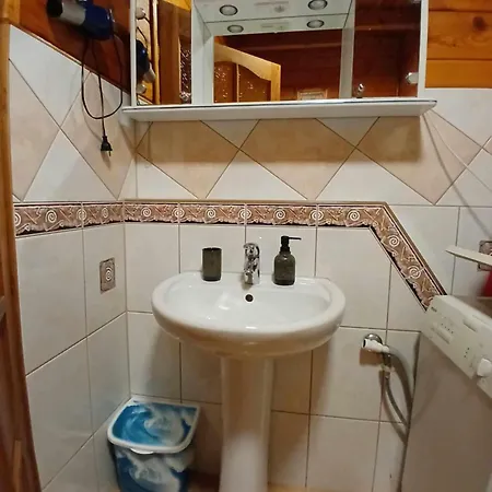 Dom Na Mazurach Wynajem Caloroczny Blisko Jeziora Nidzkie Bilard Sauna Дом отдыха